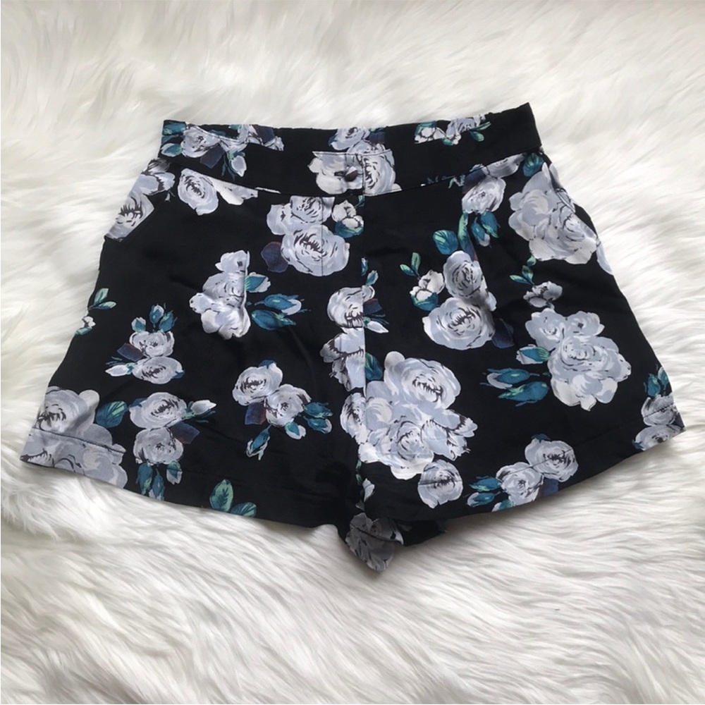 New Flynn Skye Floral Mini Shorts